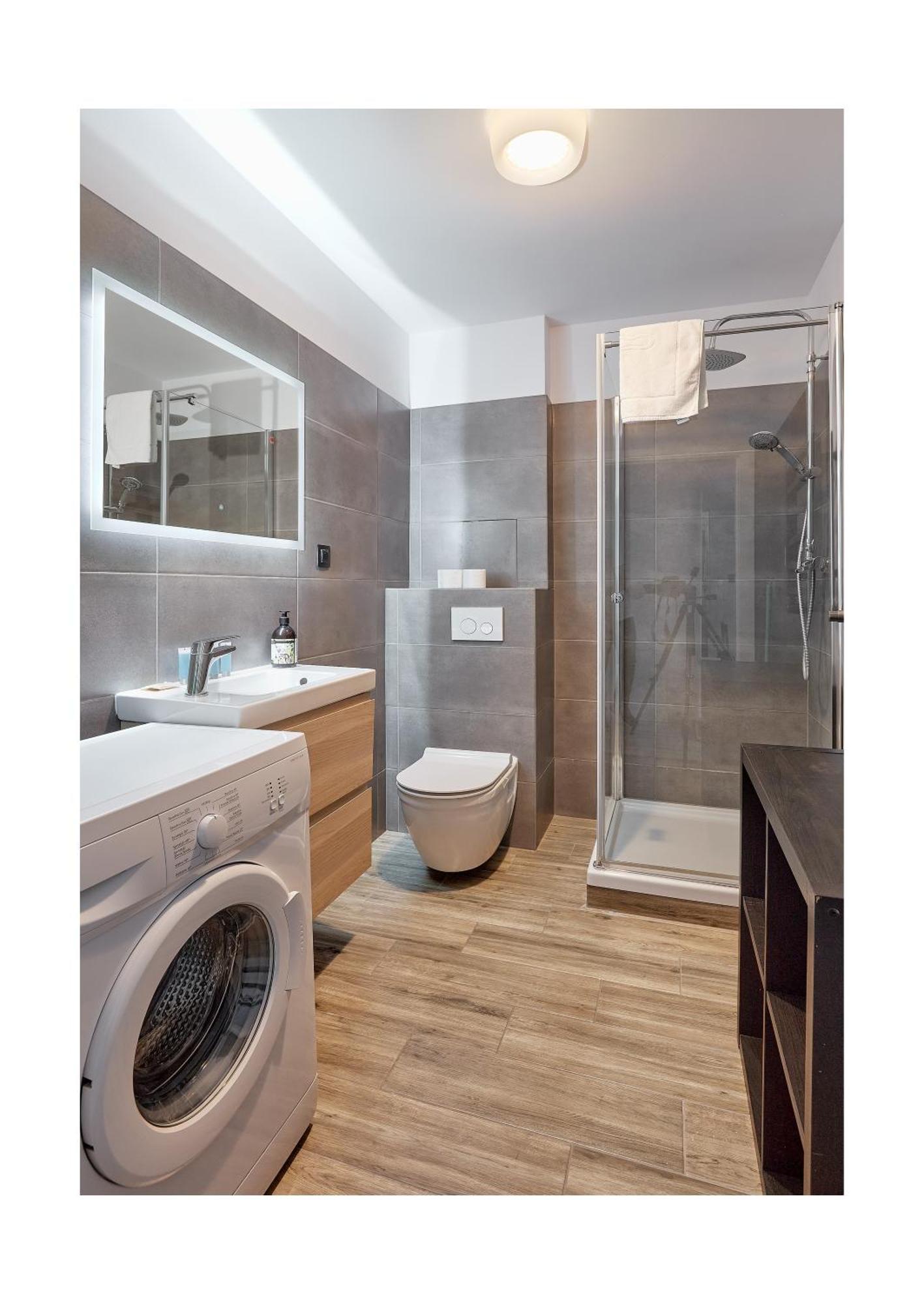 Malta Homely Apartment ポズナン エクステリア 写真